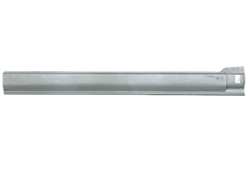 Toyota RAV4 (00-) Slenkstis (5 durų, dešinė), 