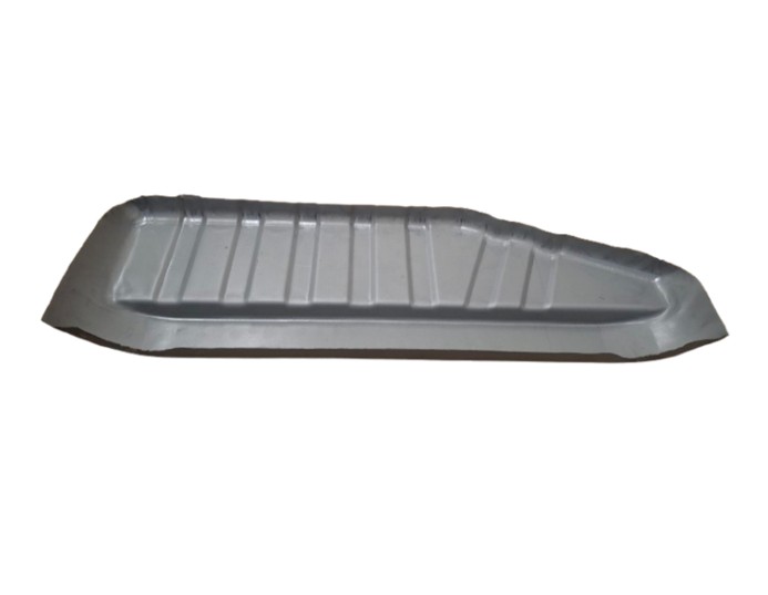 VW T5/Multivan (03-) Dubultās kabīnes aizmugurējo durvju pakāpiens (pa kreisi), 